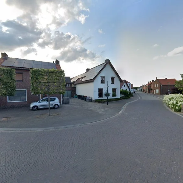 Straatbeeld van Kerkstraat 89, 6114JZ Susteren