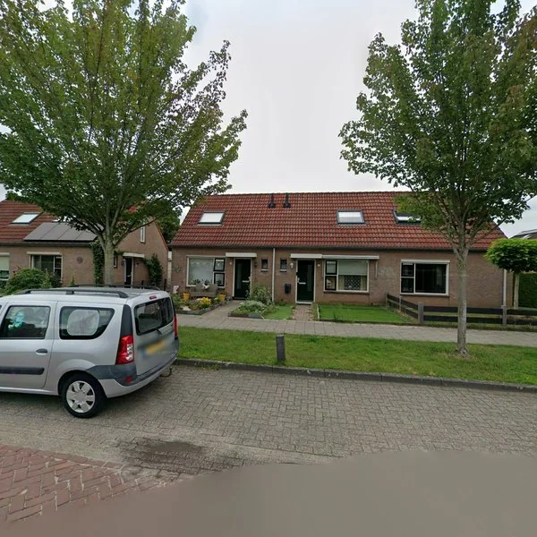 Straatbeeld van Kerkweg 3, 7561PT Deurningen