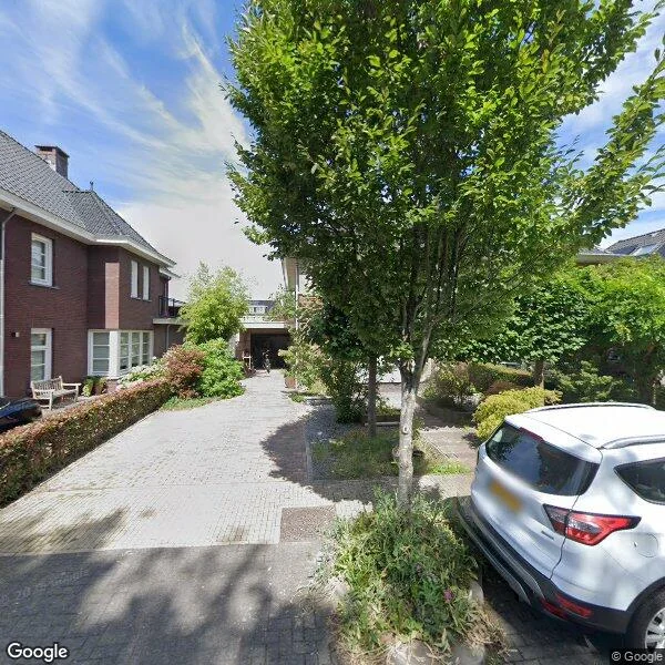 Straatbeeld van Kerkweg 32, 3371AG Hardinxveld-Giessendam