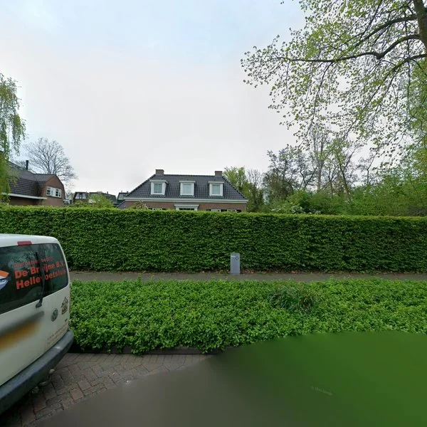 Straatbeeld van Kerkweg 5a, 3218AH Heenvliet