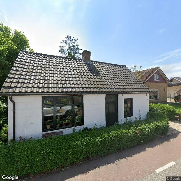 Straatbeeld van Kerkweg 8, 4122GC Zijderveld