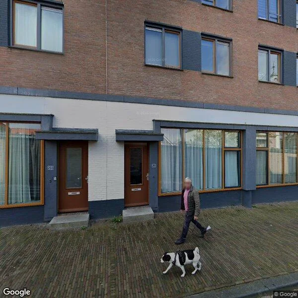 Straatbeeld van Kerkweg-Oost 223, 2741HE Waddinxveen