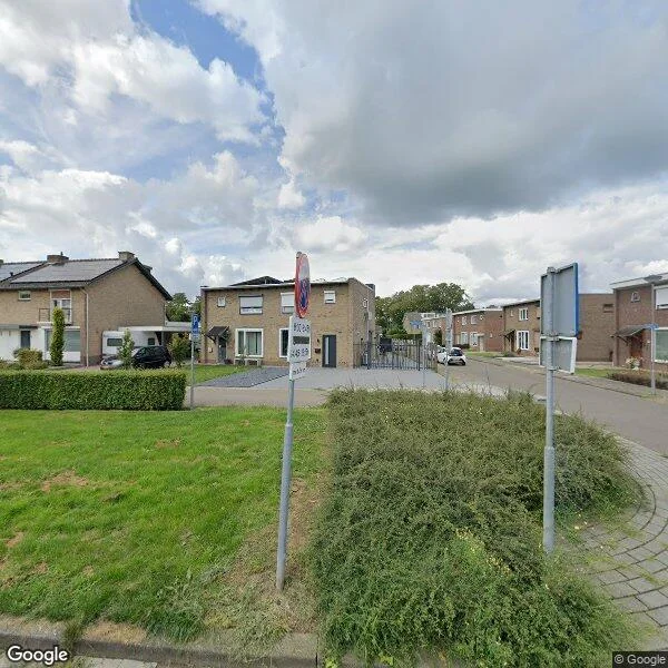 Straatbeeld van Kersenlaan 1, 6241BL Bunde