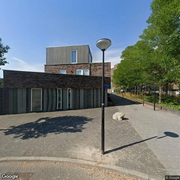 Straatbeeld van Kervelplantsoen 21, 1104VD Amsterdam