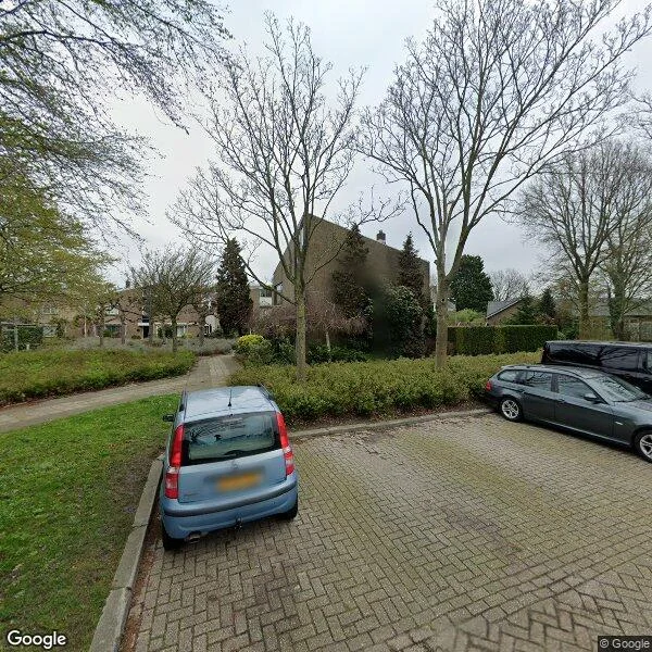 Straatbeeld van Kievitenburg 13, 3181SJ Rozenburg