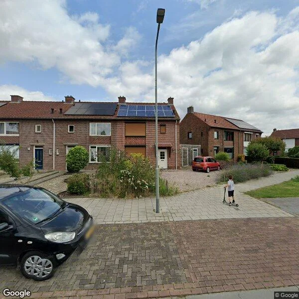 Straatbeeld van Kleefstraat 33, 6101VL Echt