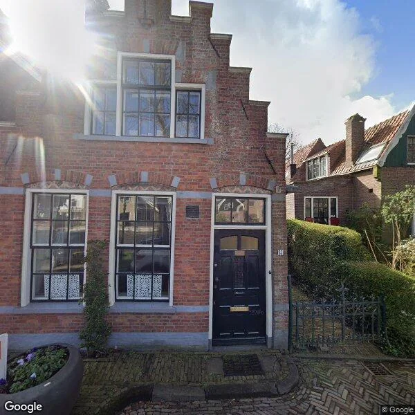Straatbeeld van Klein Westerbuiten 13, 1135GL Edam