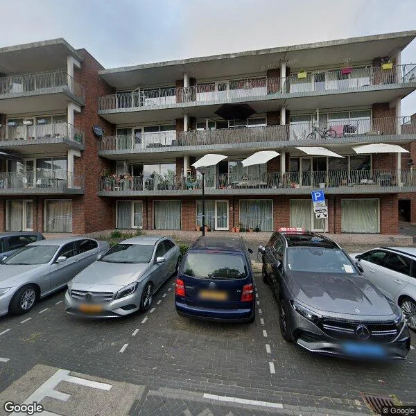 Straatbeeld van Kleine Pimpernelstraat 48, 1104HV Amsterdam