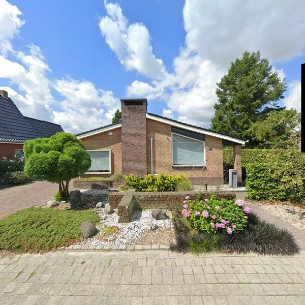 Straatbeeld van Klinkerweg 84, 9684AG Finsterwolde