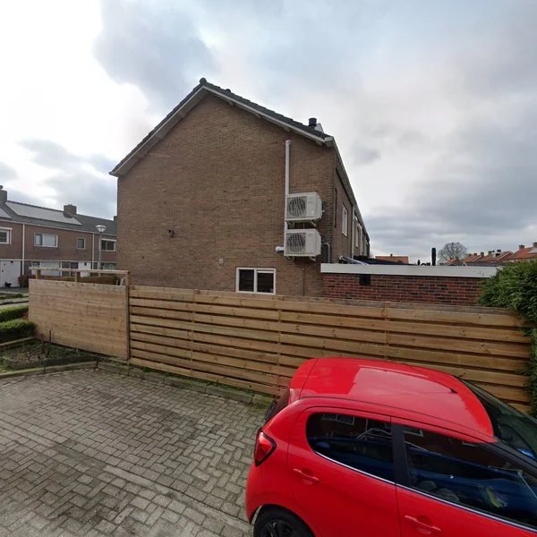 Straatbeeld van Klokkenborg 26, 9945RT Wagenborgen