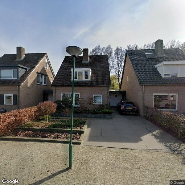 Straatbeeld van Kloosterbeemd 17, 5061GT Oisterwijk