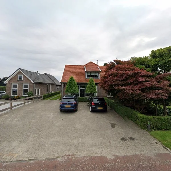 Straatbeeld van Kloosterdijk 74, 7685PZ Beerzerveld