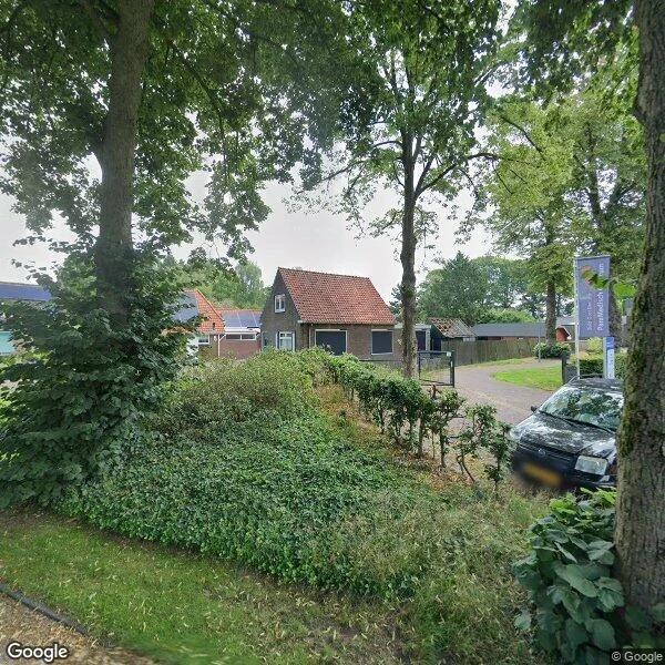 Straatbeeld van Kloosterdwarsweg 31, 7851AL Zweeloo