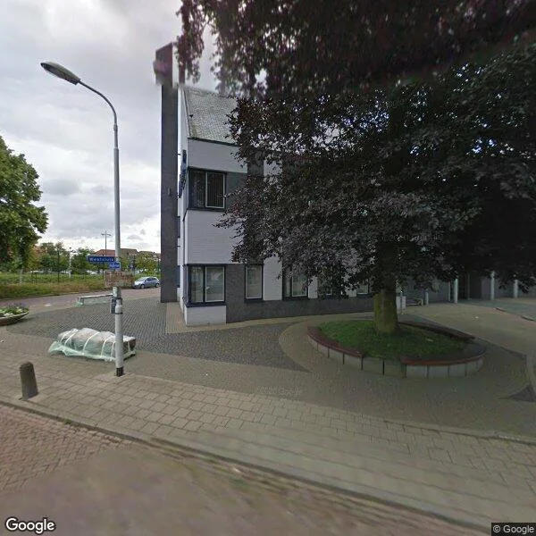 Straatbeeld van Kloosterlaan 64, 4551BC Sas van Gent
