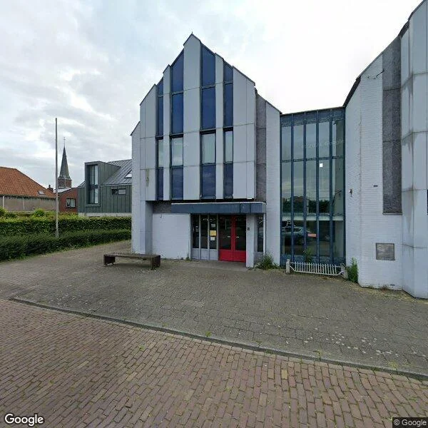 Straatbeeld van Kloosterlaan 72, 4551BC Sas van Gent