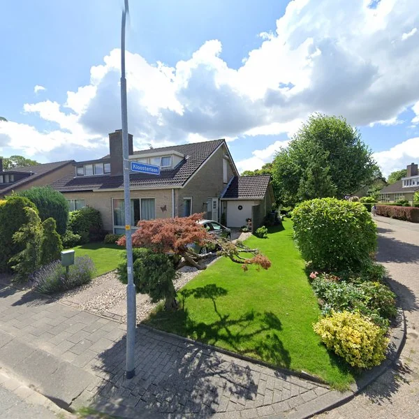 Straatbeeld van Kloosterlaan 8, 4111LG Zoelmond