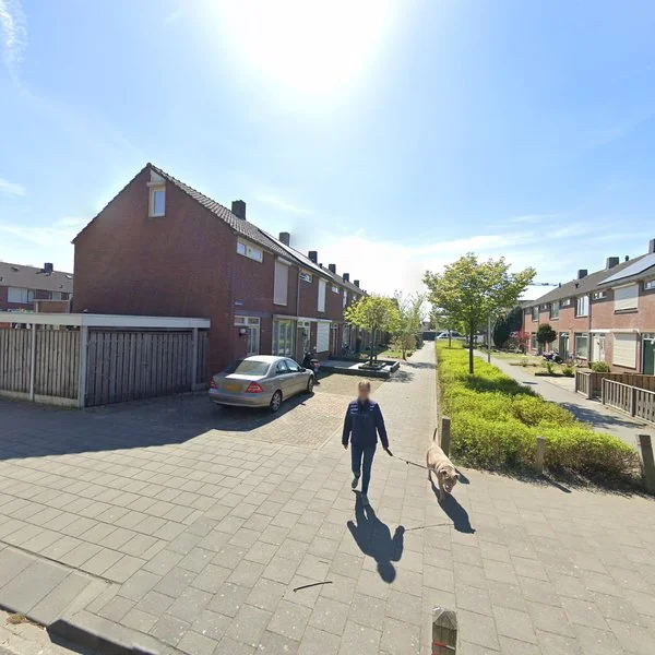 Straatbeeld van Kneustraat 6, 5702KX Helmond