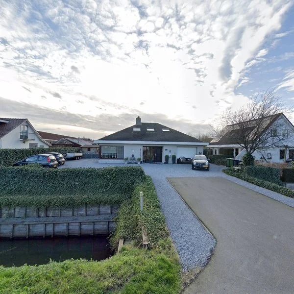 Straatbeeld van Knibbelweg 8, 2761JD Zevenhuizen