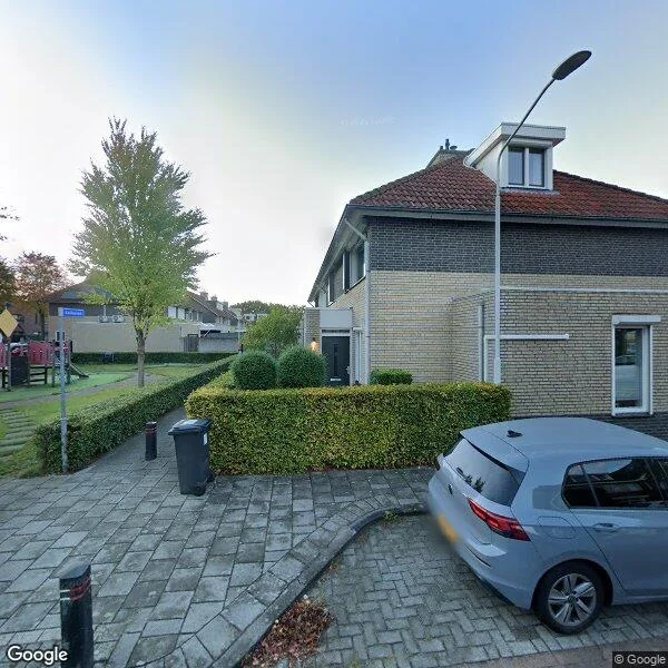 Straatbeeld van Knikeind 4, 5685DV Best