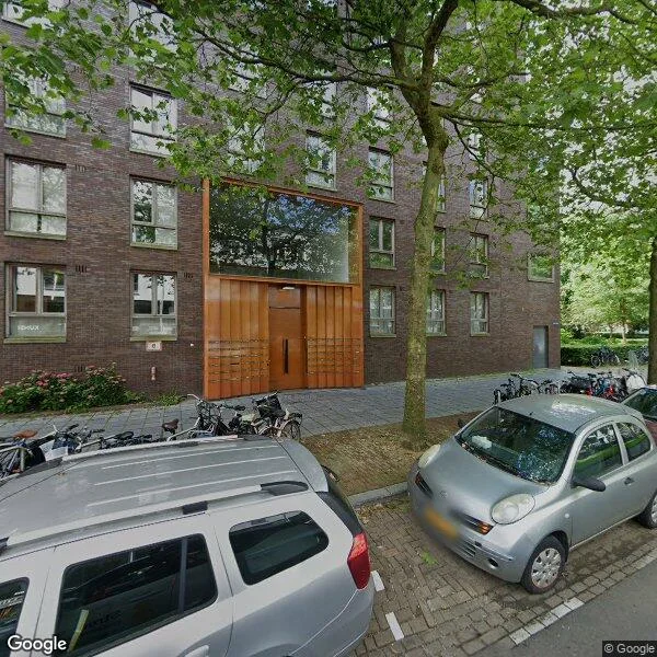 Straatbeeld van KNSM-laan 212, 1019LM Amsterdam
