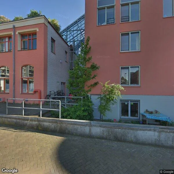 Straatbeeld van KNSM-laan 784, 1019LT Amsterdam