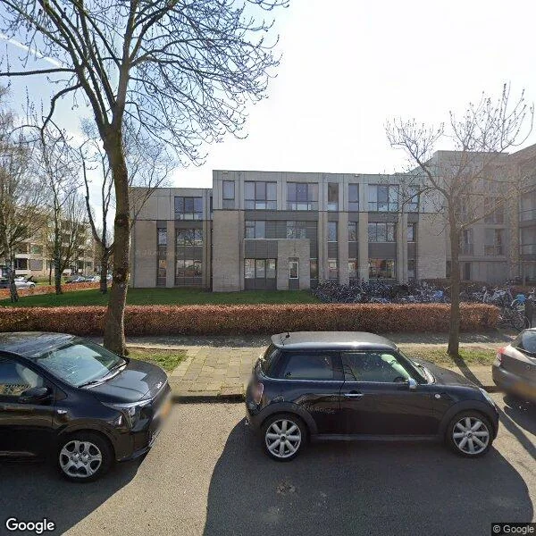 Straatbeeld van Koeriersterweg 25-27, 9727AC Groningen