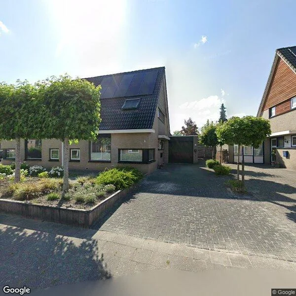 Straatbeeld van Koetsebeiwâl 1B, 9247AB Ureterp