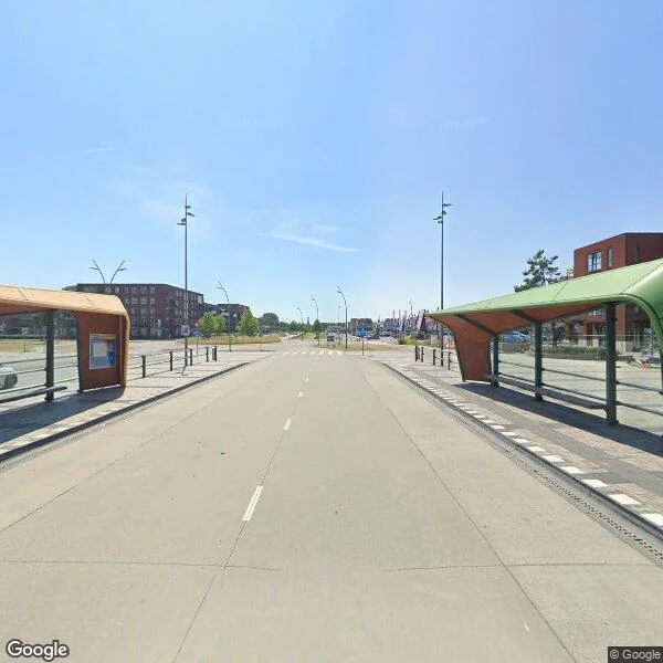 Straatbeeld van Koning Willem-Alexanderplein 15, 8254BD Dronten