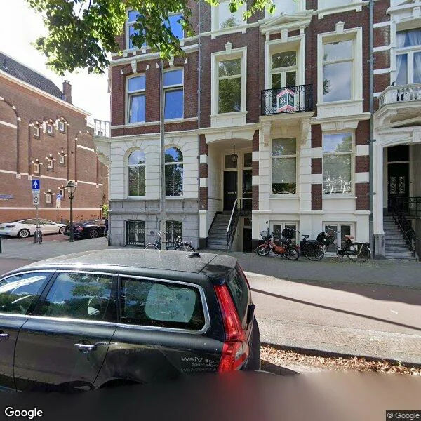 Straatbeeld van Koningin Emmakade 185, 2518JP Den Haag