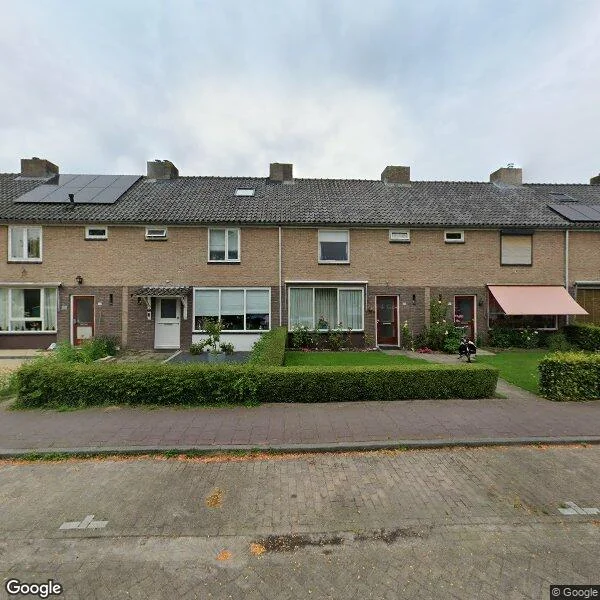 Straatbeeld van Koningin Julianalaan 105, 3832BC Leusden