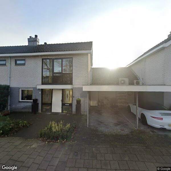 Straatbeeld van Koningin Julianalaan 25, 1191CE Ouderkerk aan de Amstel