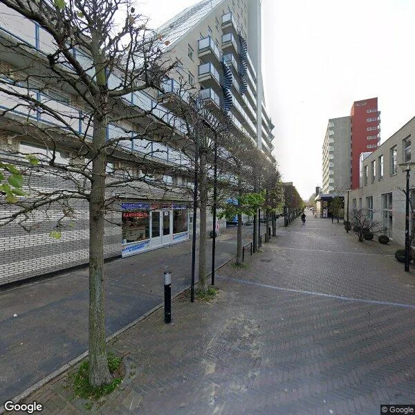 Straatbeeld van Koningin Julianalaan 351N-1, 2273JJ Voorburg