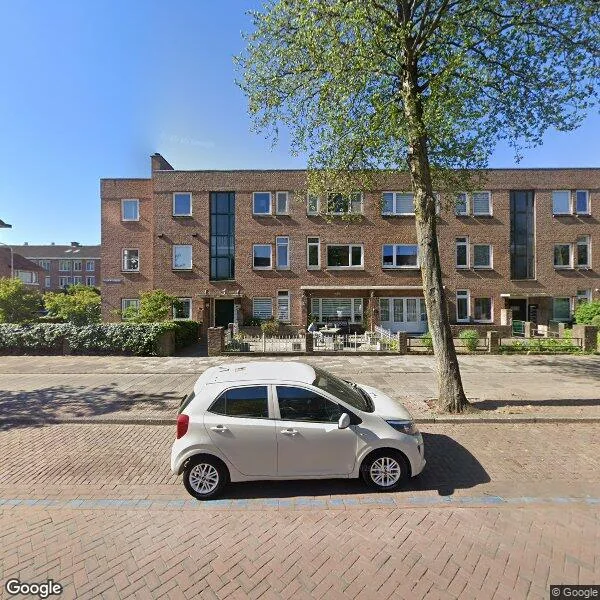 Straatbeeld van Koningin Wilhelminalaan 202, 2274AR Voorburg