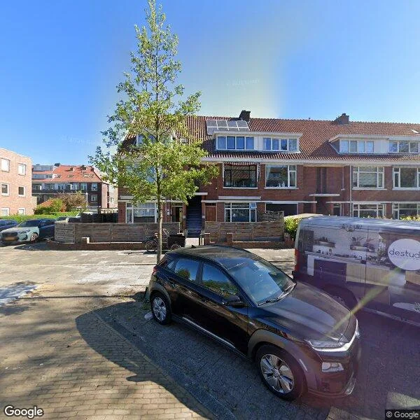 Straatbeeld van Koningin Wilhelminalaan 237, 2274AE Voorburg