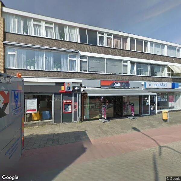 Straatbeeld van Koningin Wilhelminaplein 46, 2741EC Waddinxveen