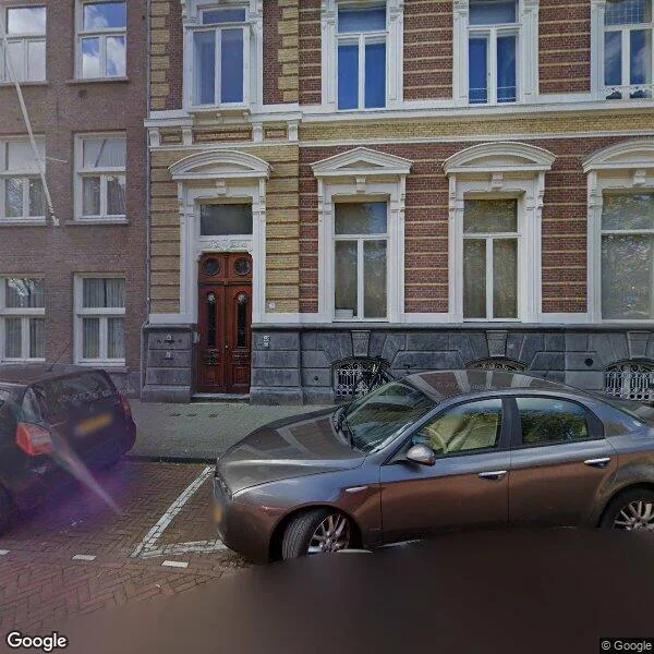 Straatbeeld van Koninginnegracht 48A, 2514AE Den Haag