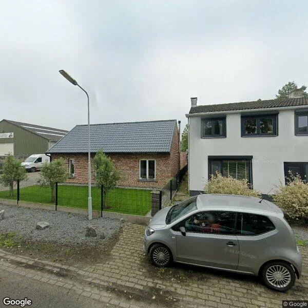 Straatbeeld van Koninginnestraat 14, 4568PT Nieuw Namen