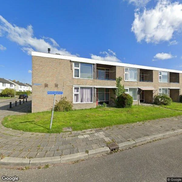 Straatbeeld van Koningsplaat 71, 9931CH Delfzijl