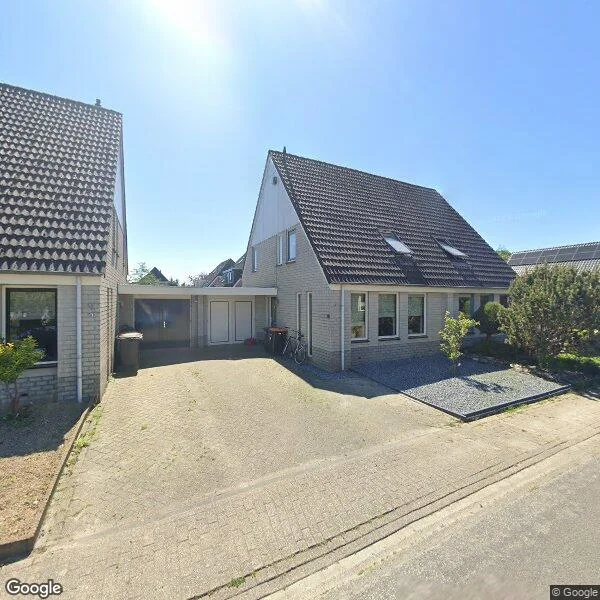 Straatbeeld van Koperwiek 19, 1606CS Venhuizen