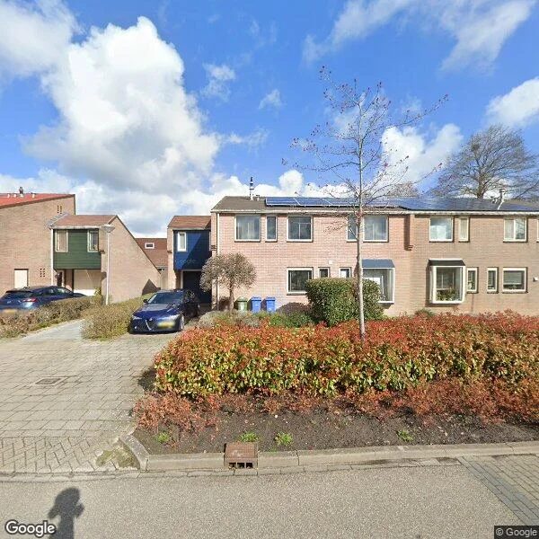 Straatbeeld van Korenbloemweg 35, 2403GA Alphen aan den Rijn