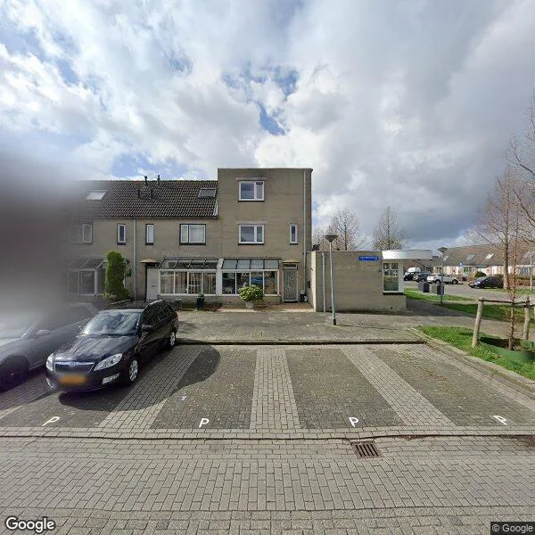 Straatbeeld van Korenbloemweg 4, 1338SV Almere