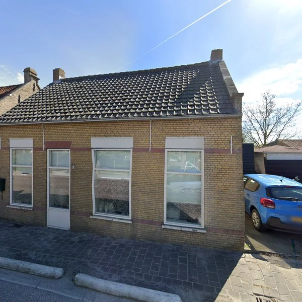 Straatbeeld van Korteweegje 24, 3247BJ Dirksland