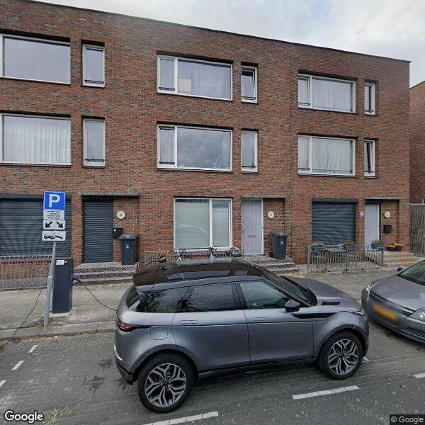 Straatbeeld van Kouwenoordweg 3, 1104HL Amsterdam