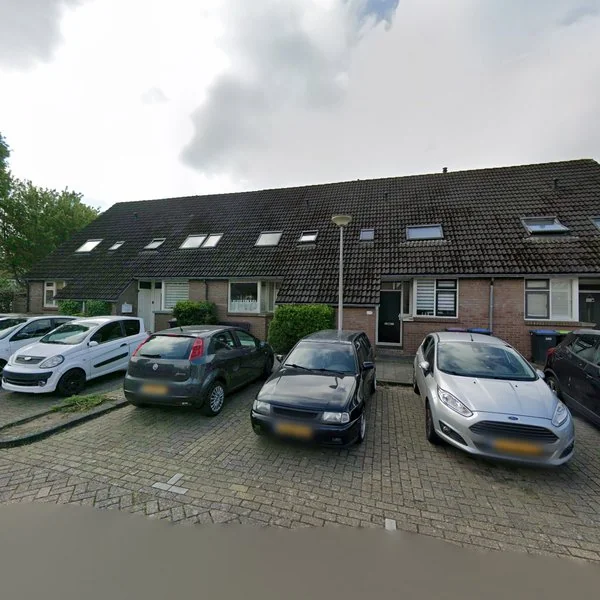 Straatbeeld van Krekelveen 526, 3205RL Spijkenisse