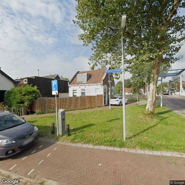 Straatbeeld van Krommenieërweg 271, 1521HH Wormerveer