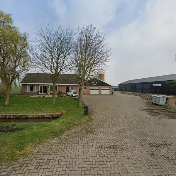 Straatbeeld van Krommesteeg 1b, 8281PV Genemuiden