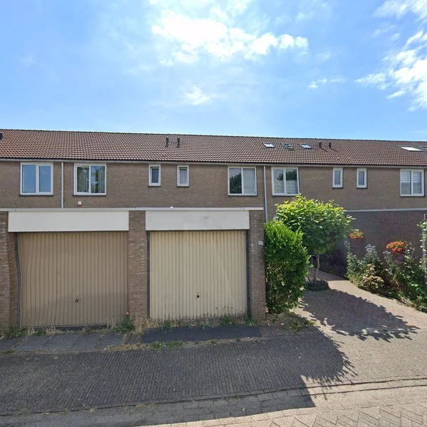Straatbeeld van Kruidnagelstraat 27, 1313ET Almere