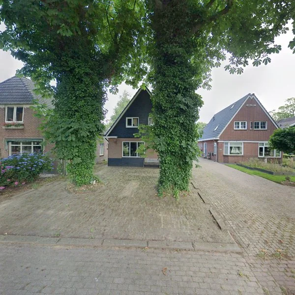 Straatbeeld van Kruisstraat 12, 7851AE Zweeloo