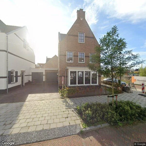 Straatbeeld van Kweeklust 2, 2203ZB Noordwijk
