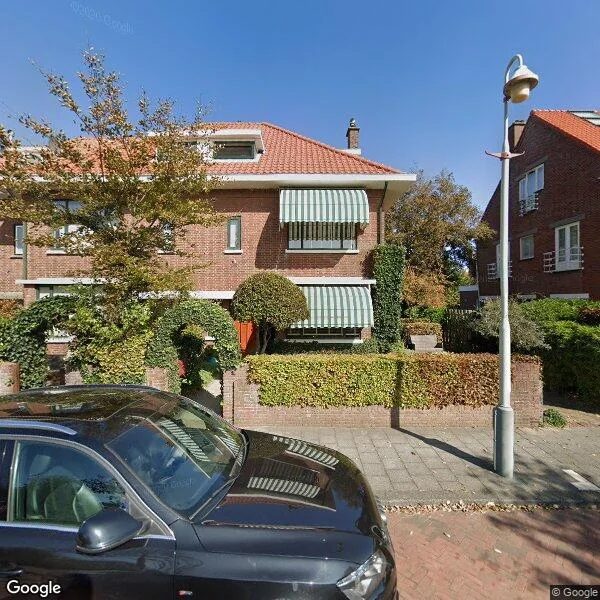 Straatbeeld van Kwikstaartlaan 13, 2566TP Den Haag